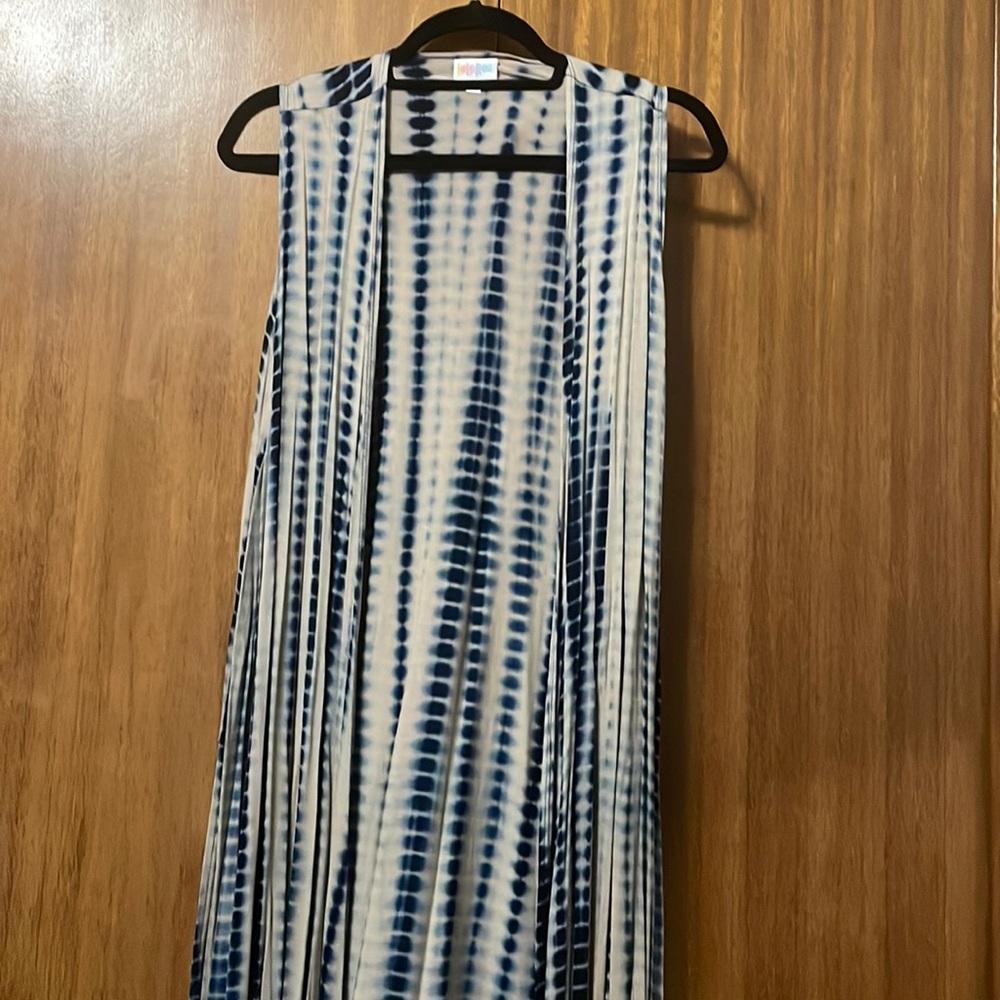 EUC LuLaRoe Joy vest